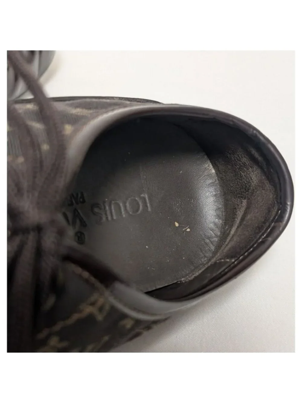 Louis Vuitton Sneakers Monogram Mini Canvas Patent - Picture 9 of 10